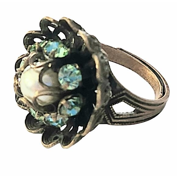 1940s  Art Deco Faux Pearl Green Glass Gold Tone Large Adjustable Cocktail  Ring - Picture 2 of 4
